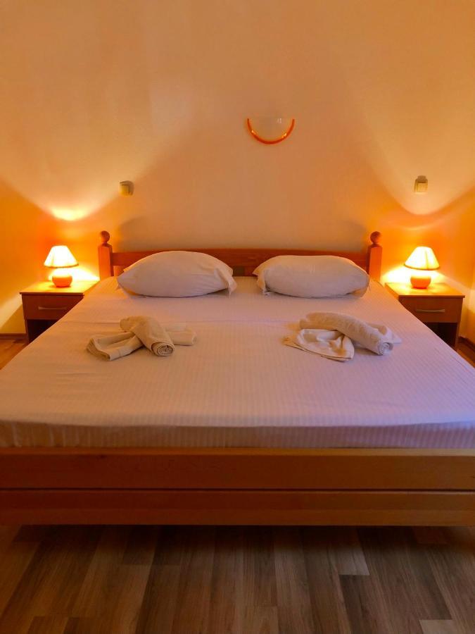 Apartments Anita And Zoran Stanici Ngoại thất bức ảnh